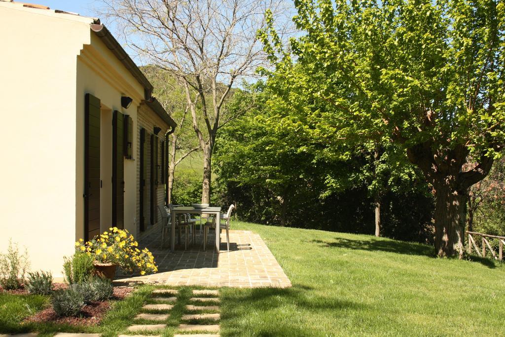 Agriturismo La Barca Nel Bosco Rosciano  Luaran gambar